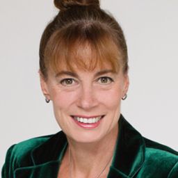 Julie Garland McLellan
